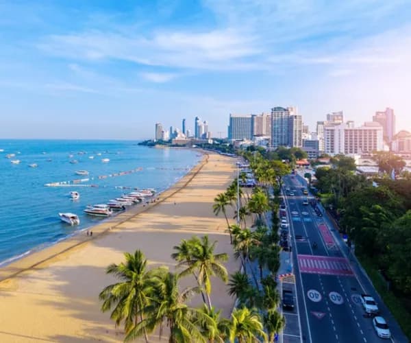 Pattaya Beach & City