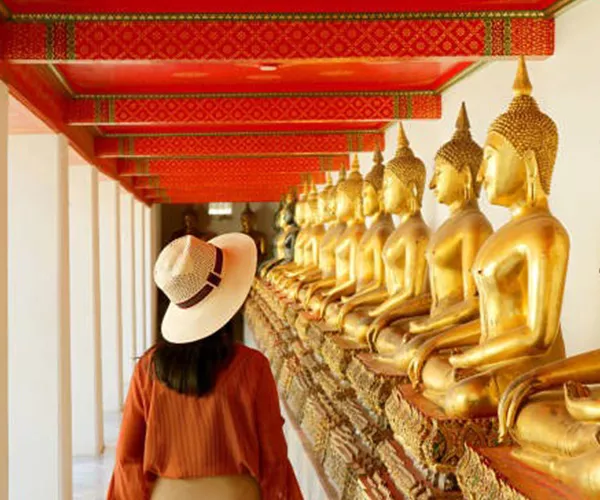 Wat Pho Reclining Buddha photo 4